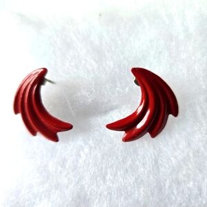 Elegant Red Wave Earrings